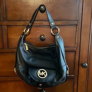 Black MK Authentic medium size purse.